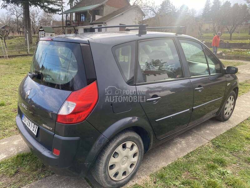 Renault Scenic 1.4