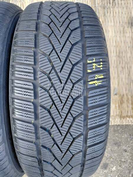 Semperit 225/50 R17 Zimska
