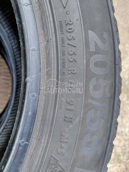 Semperit 205/55 R16 Zimska