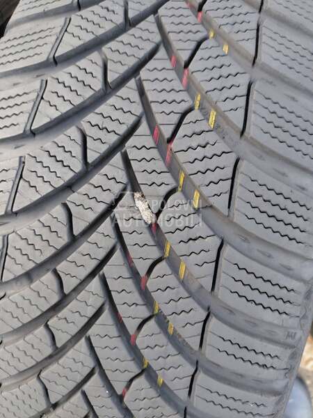 Semperit 205/55 R16 Zimska