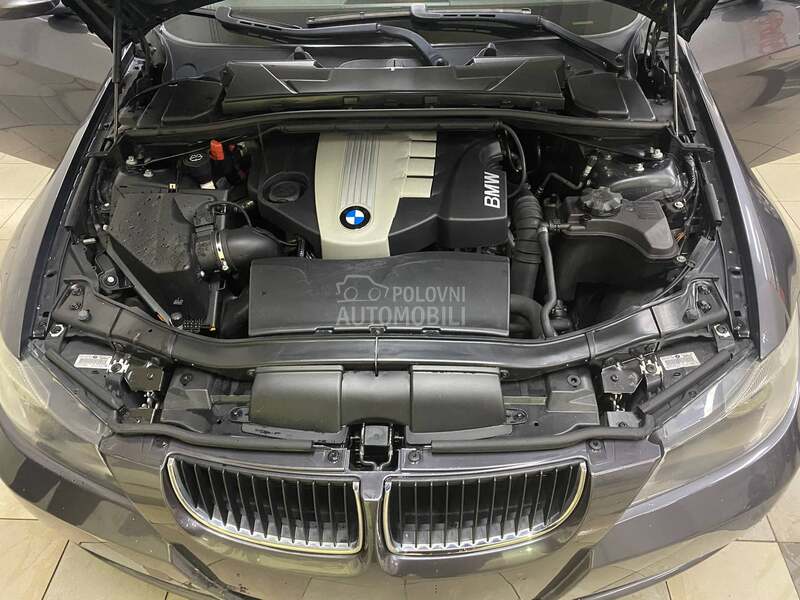 BMW Serija 3 e90 -  kompletan auto u delovima
