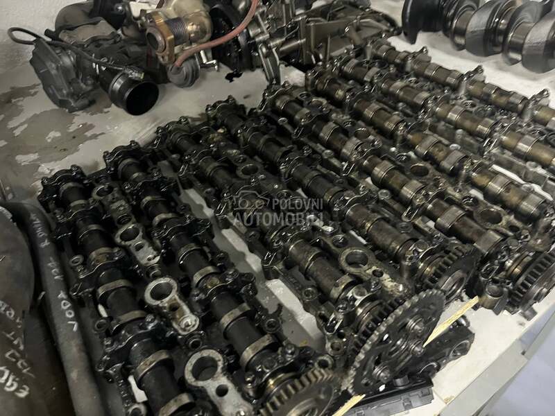 BMW Serija 3 e90 -  kompletan auto u delovima