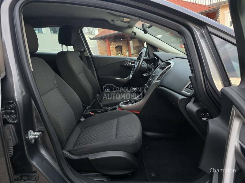 Opel Astra J 1.7 CDTI