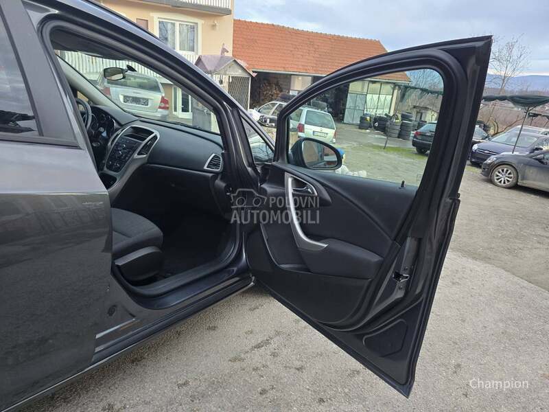 Opel Astra J 1.7 CDTI