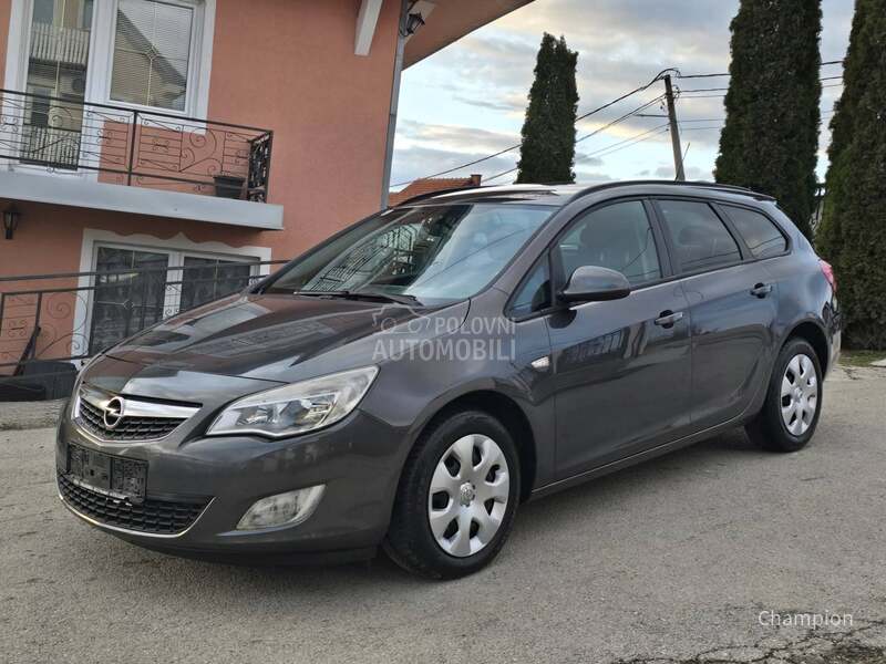 Opel Astra J 1.7 CDTI