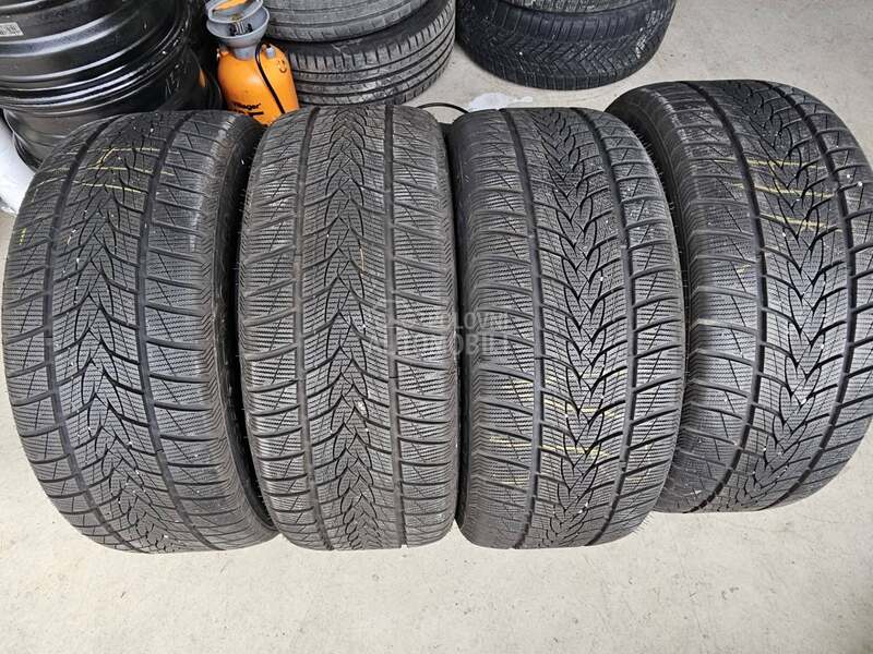 Imperial 255/45 R18 Zimska