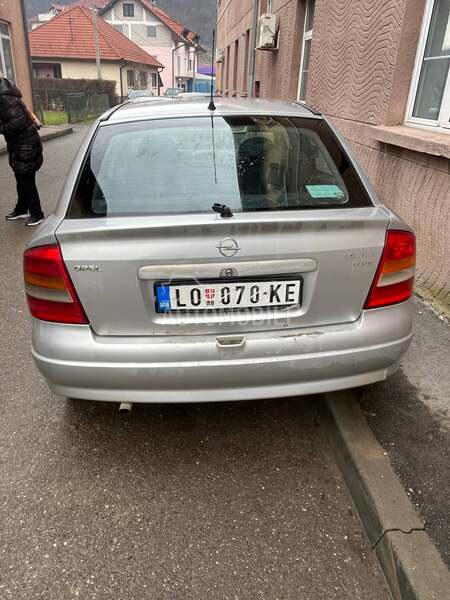 Opel Astra G 1.7