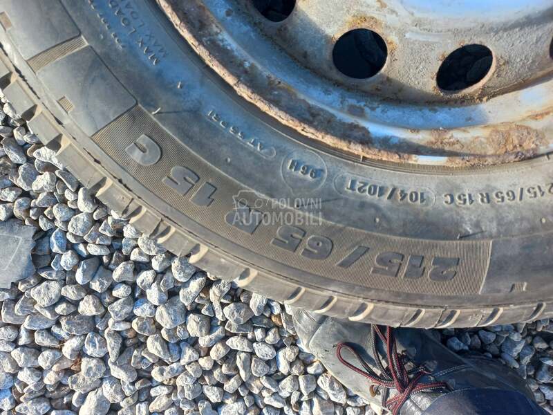 Michelin 215/65 R15 Letnja