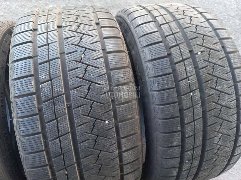 Triangle 275/35 R19 Zimska