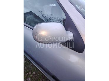 retrovizor za Renault Clio od 1999. do 2006. god.