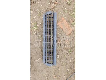 Iveco Eurocargo rešetka branik