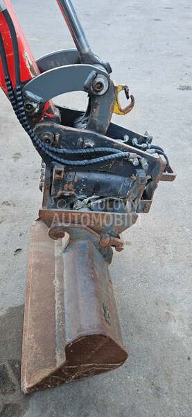 Neuson 2503 2,7T ROTOTILT