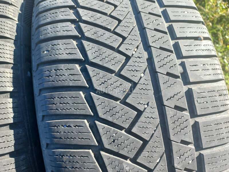 Continental 255/45 R20 Zimska