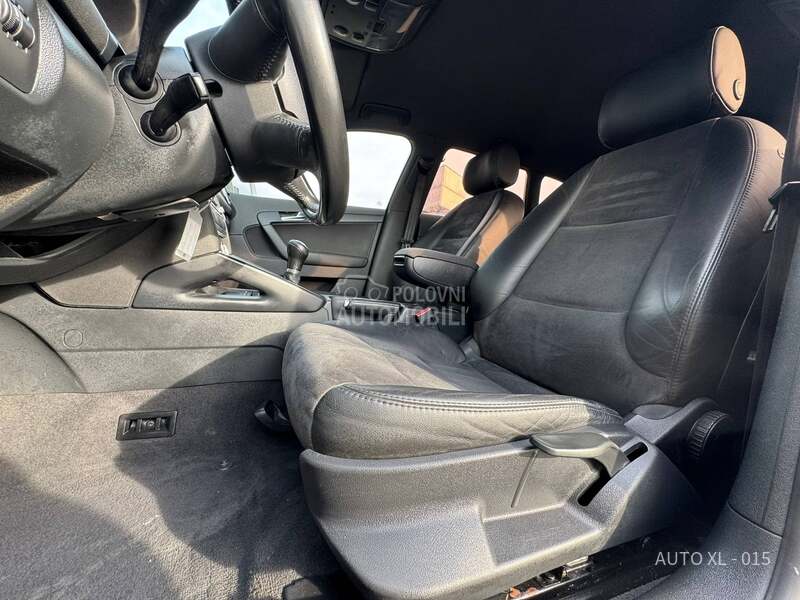 Audi A3 1.6 TDI / NAV / XEN