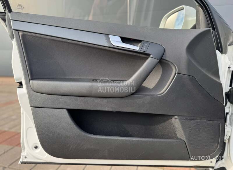 Audi A3 1.6 TDI / NAV / XEN