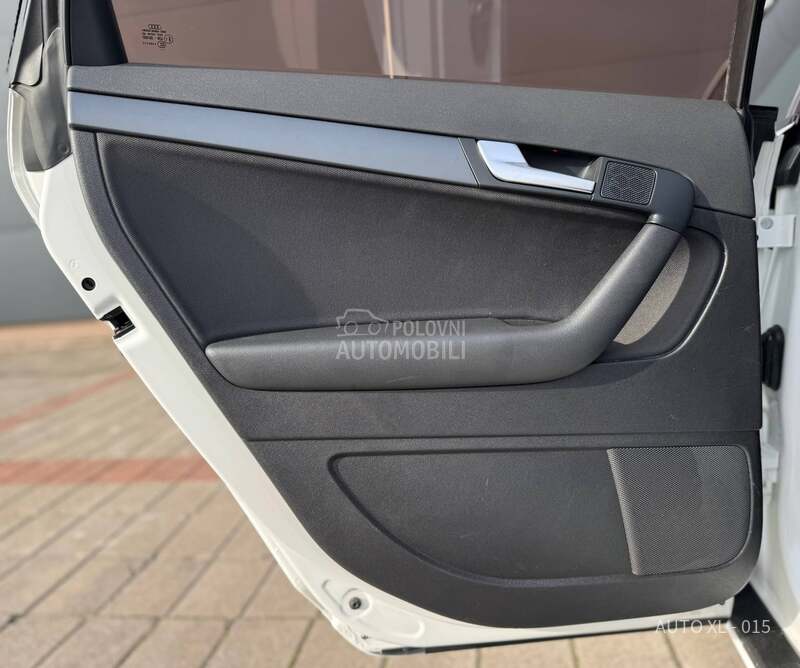 Audi A3 1.6 TDI / NAV / XEN