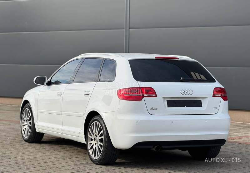 Audi A3 1.6 TDI / NAV / XEN