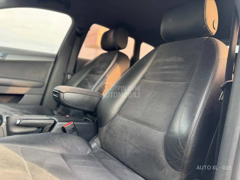 Audi A3 1.6 TDI / NAV / XEN