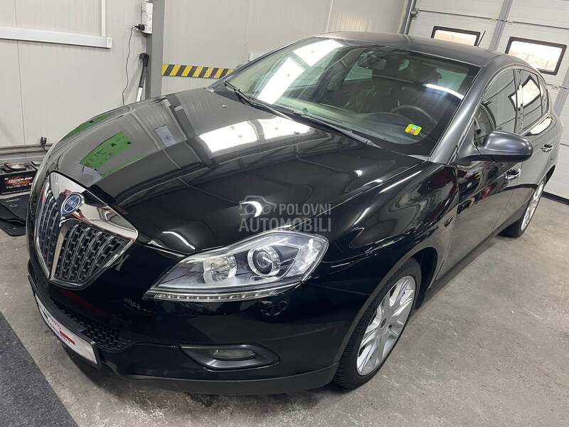 Lancia Delta 1.6mjet PLATINUM