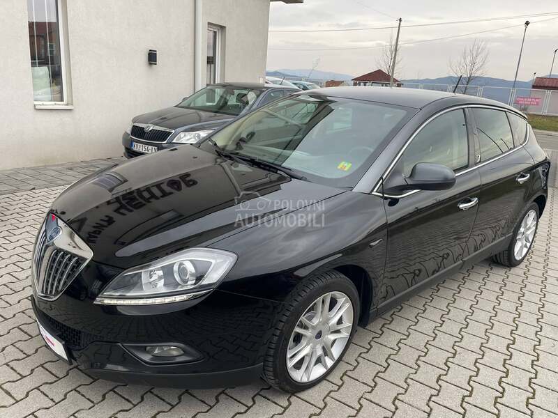 Lancia Delta 1.6mjet PLATINUM