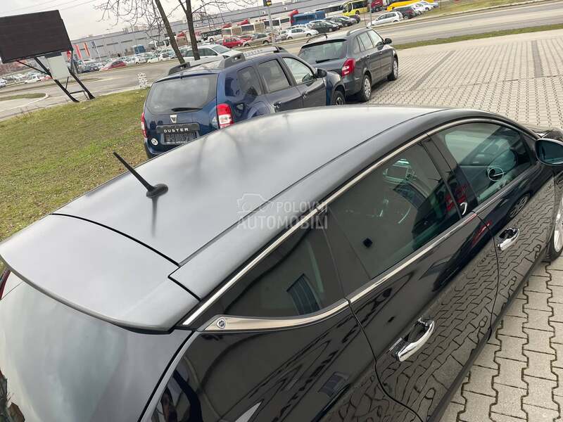 Lancia Delta 1.6mjet PLATINUM