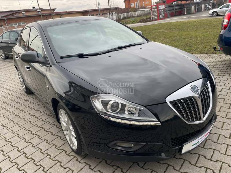 Lancia Delta 1.6mjet PLATINUM