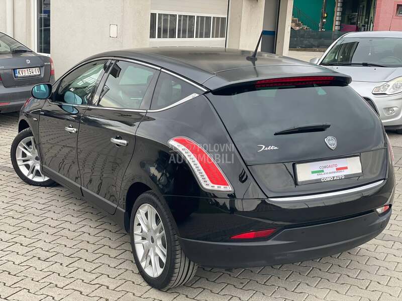 Lancia Delta 1.6mjet PLATINUM