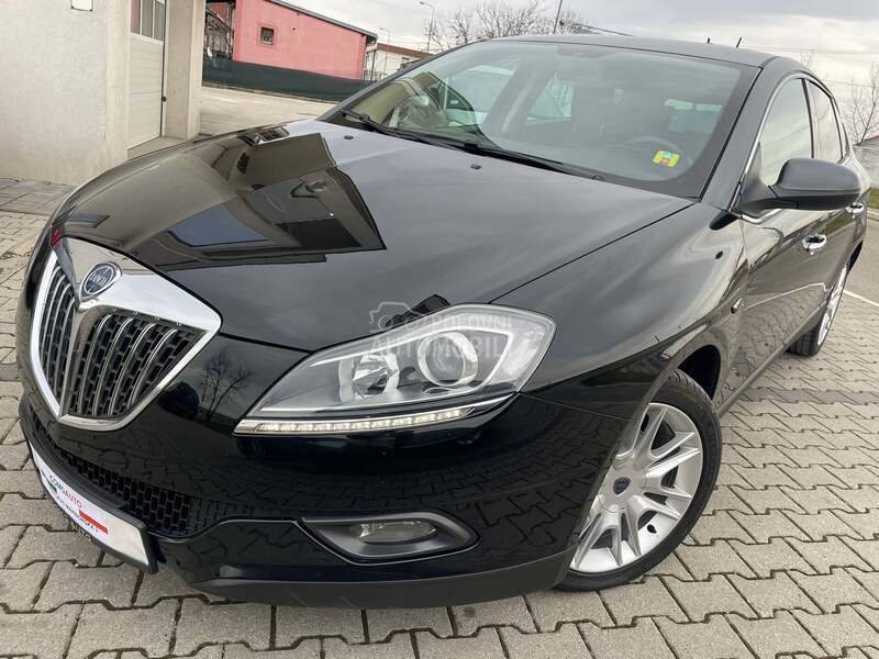 Lancia Delta 1.6mjet PLATINUM