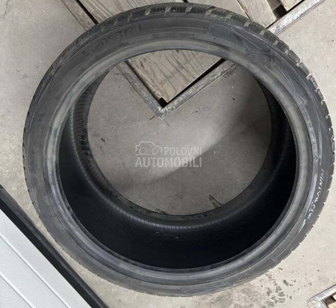 Vredestein 315/30 R22 Zimska