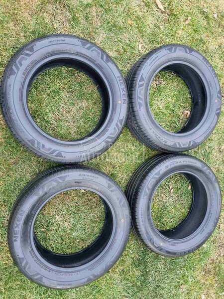 Nexen 215/60 R17 Letnja