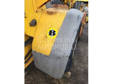 Desni prednji blatobran za Volvo utovarivače