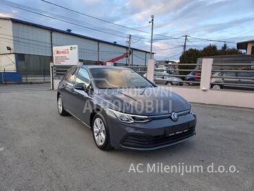 Volkswagen Golf 8 1.5 CNG- DSG