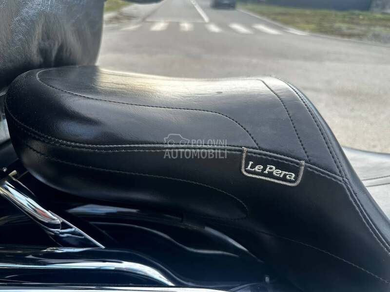 Harley Davidson ROAD KING