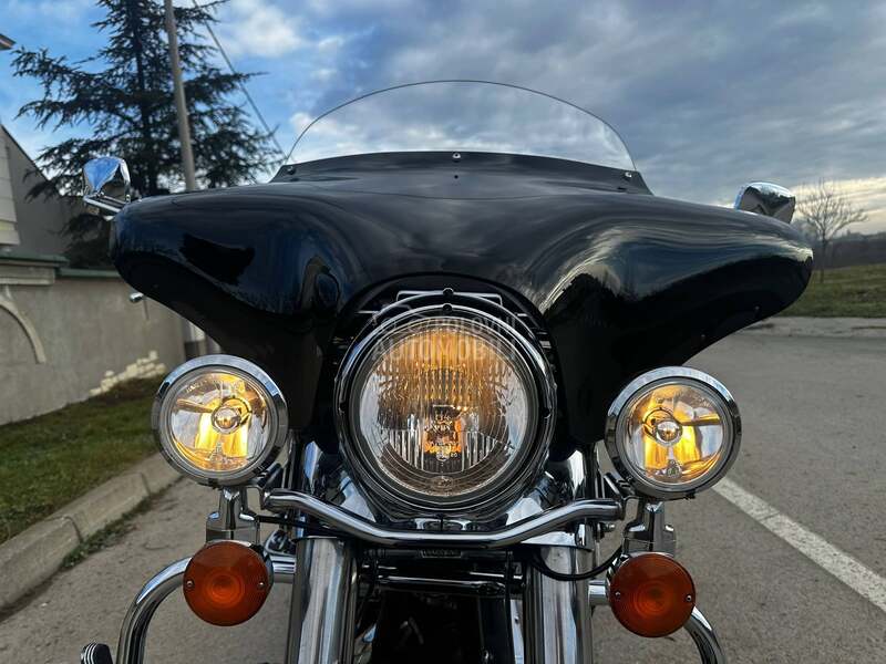 Harley Davidson ROAD KING