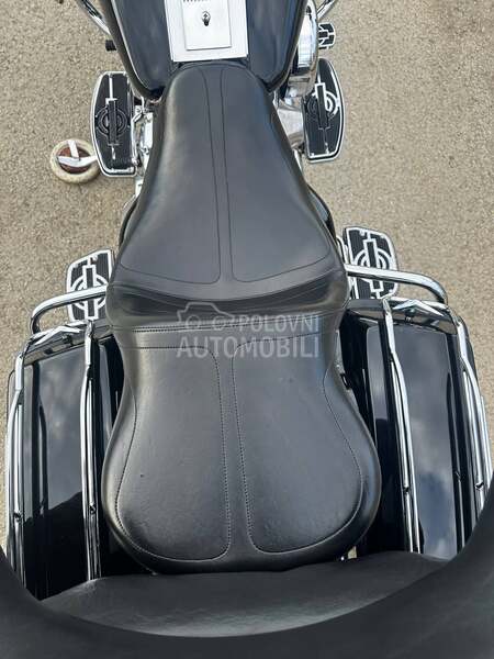 Harley Davidson ROAD KING