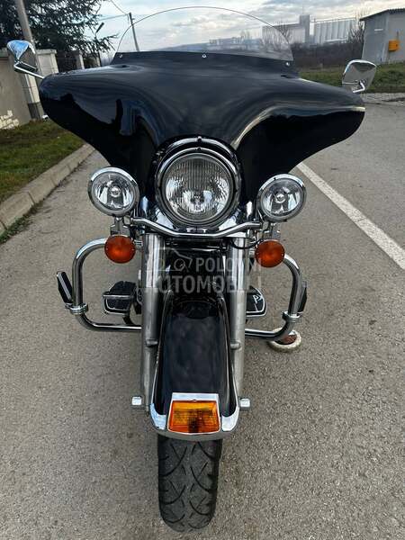 Harley Davidson ROAD KING