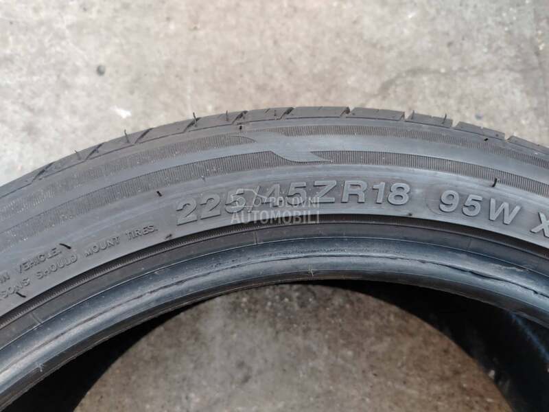 Ostalo 225/45 R18 Letnja