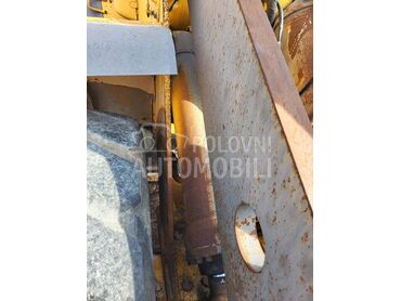 Levi podizni hidraulični cilindar za utovarivače