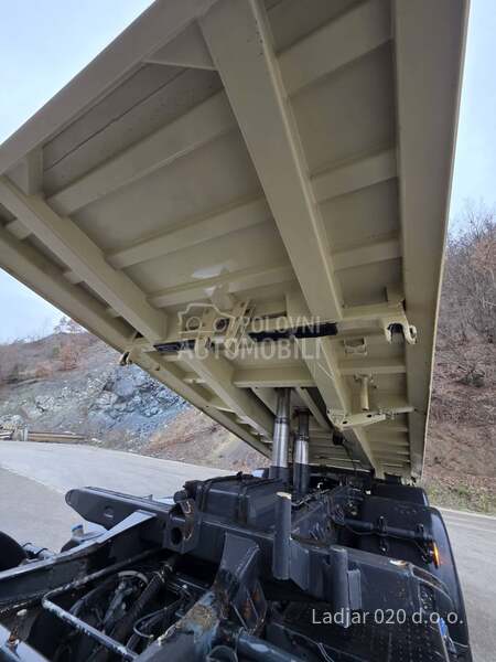 Mercedes Benz Actros 4144 mp2