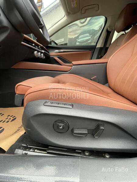 Škoda Superb SELECTION