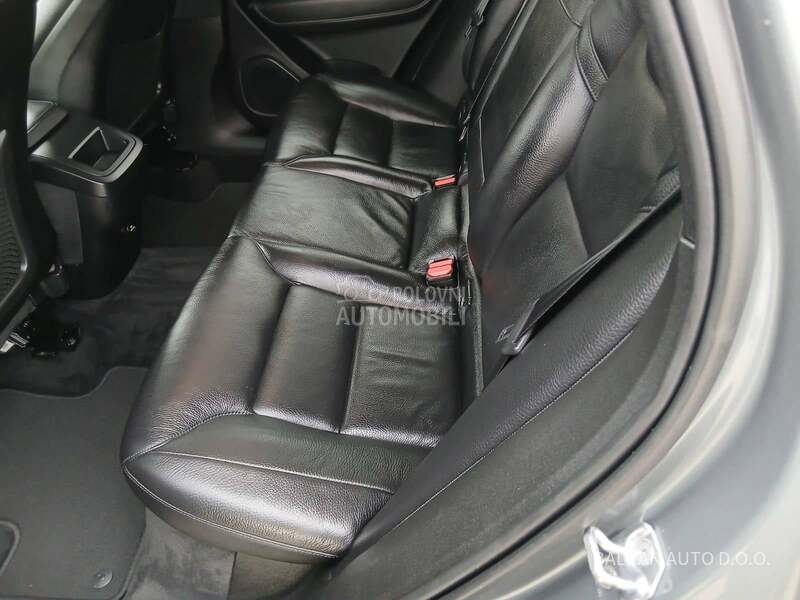 Volvo XC60 2.0D/NAV/LED/AUT