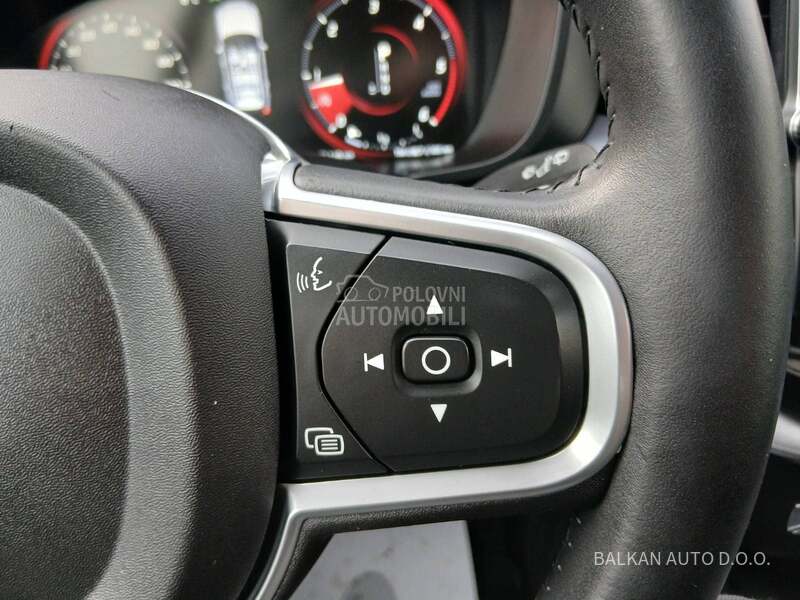 Volvo XC60 2.0D/NAV/LED/AUT