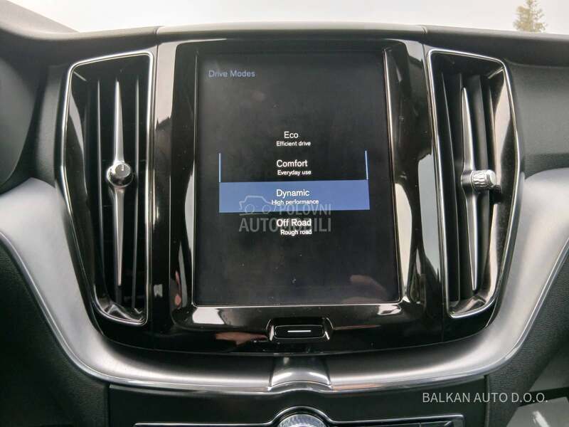 Volvo XC60 2.0D/NAV/LED/AUT