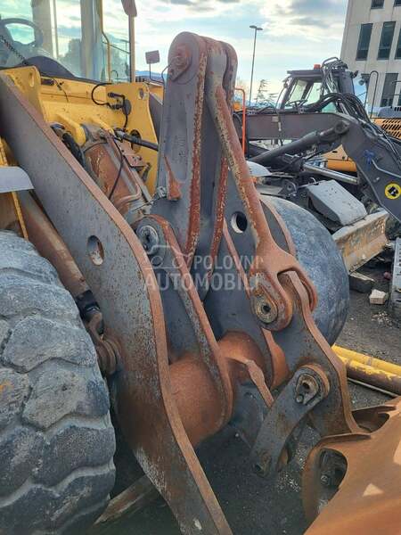 Podizni okvir za Volvo L110E