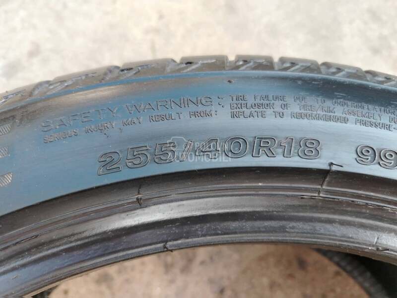 Bridgestone 255/40 R18 Letnja
