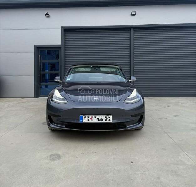 Tesla Model 3 Standard Plus