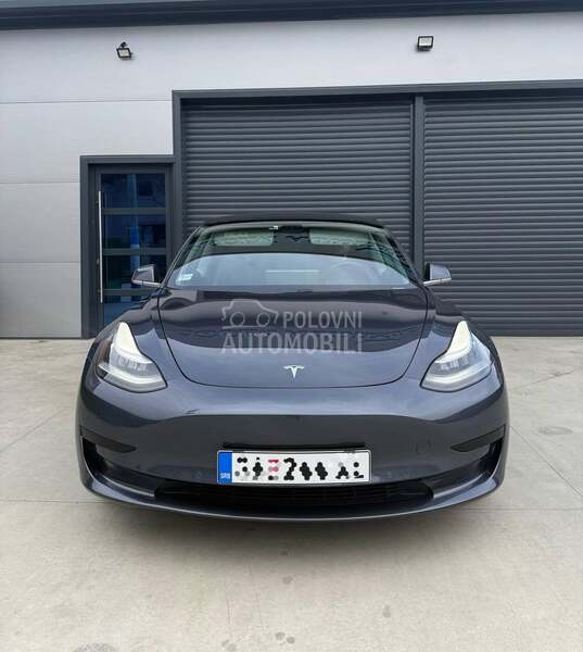 Tesla Model 3 Standard Plus