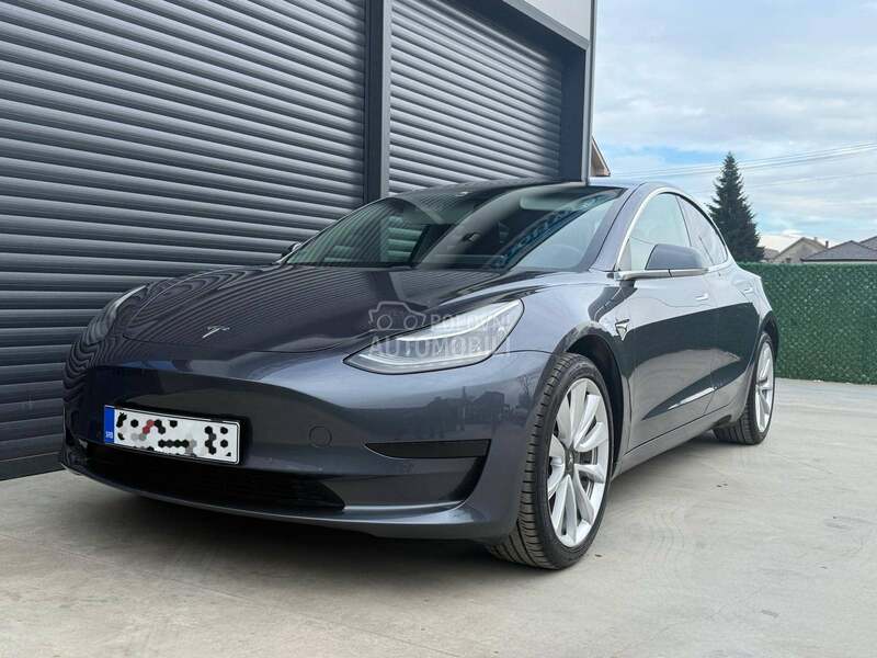 Tesla Model 3 Standard Plus