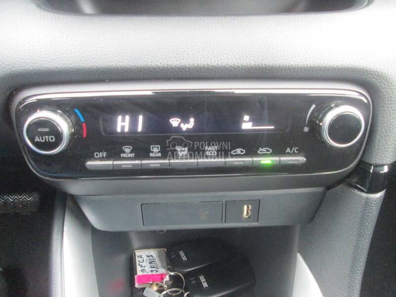 Toyota Yaris 1.5 Active Plus