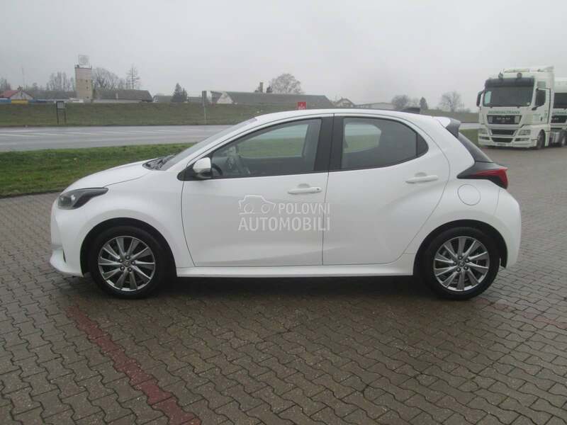 Toyota Yaris 1.5 Active Plus